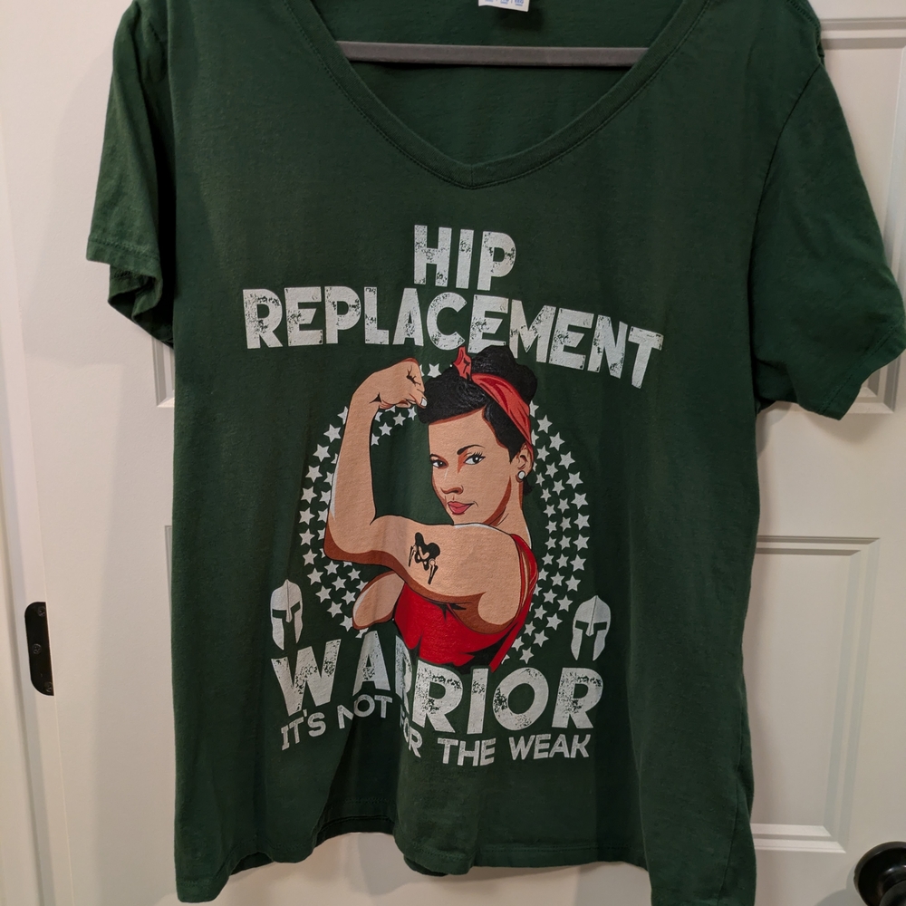 🔴 3/$15 Hip Replacement Green Graphic Tee